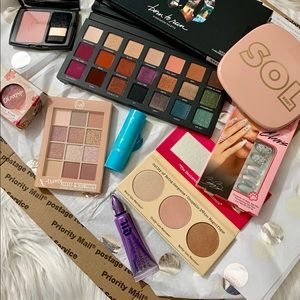 ✨MAKEUP AND BEAUTY MYSTERY BOX✨